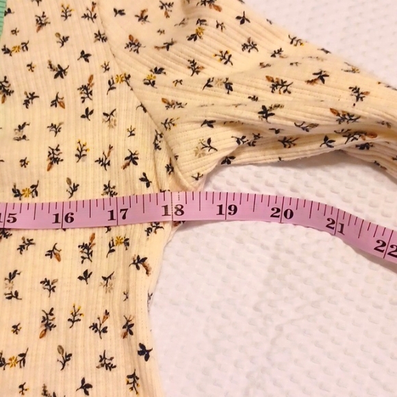 ☀️Old Navy Long Sleeved Top - Picture 5 of 8